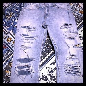 American Eagle Distressed Jeans